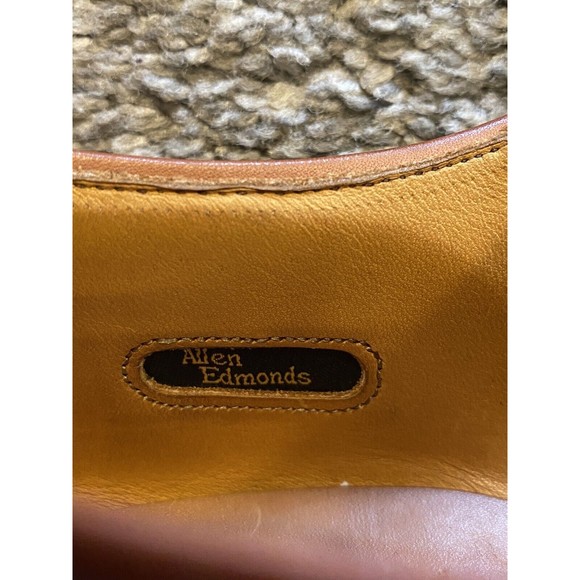Allen Edmonds \